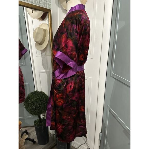 NWT Carol Coelho The Poppy Silk Satin Charmeuse Short Kimono Size XL - Picture 7 of 10